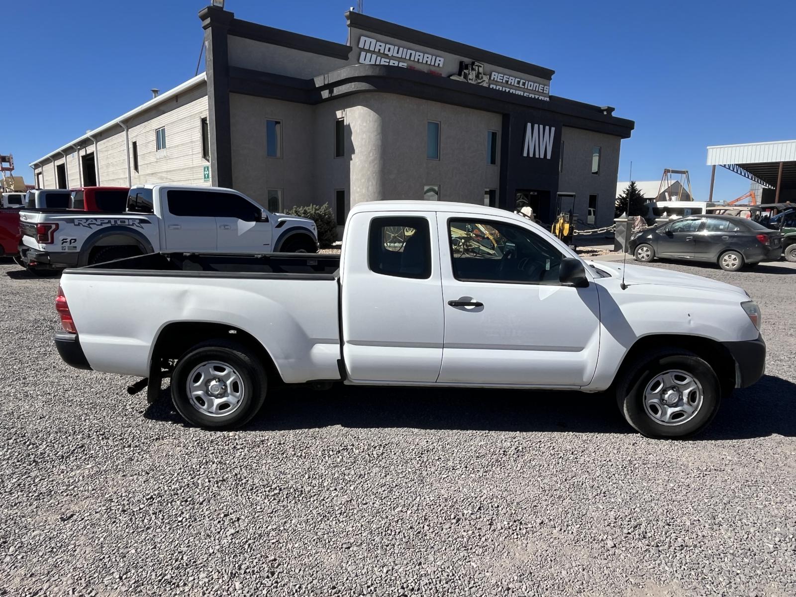 ./imagenes/INVOICE/2019/17971/TOYOTA  (6).JPG